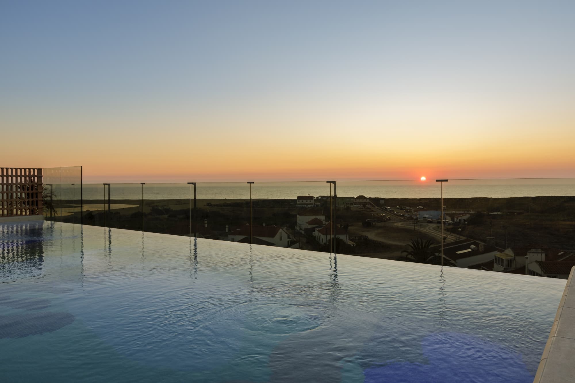 Amarello Praia St. André, Tapestry Collection Hilton