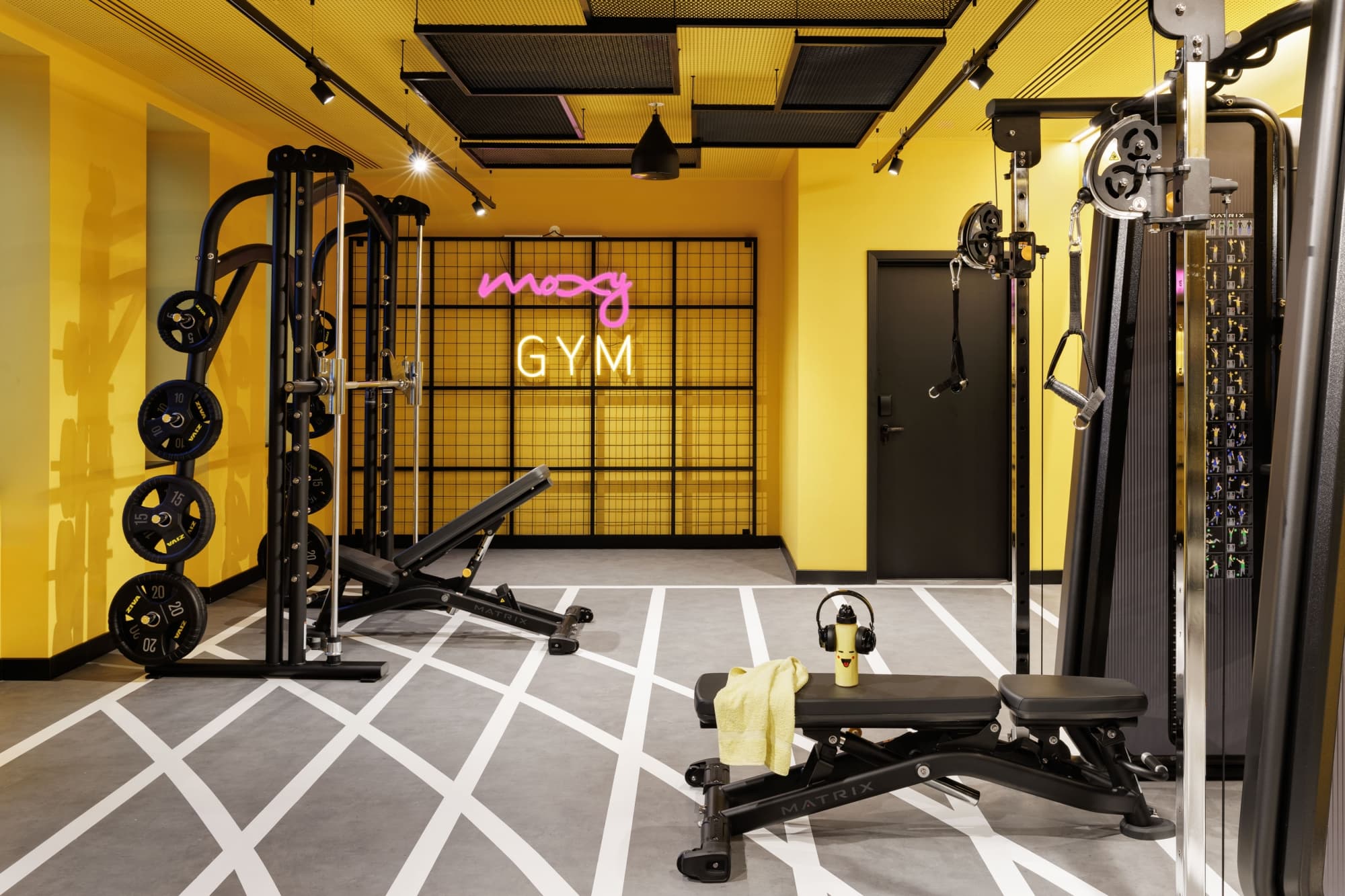 Moxy Alfragide Lisboa